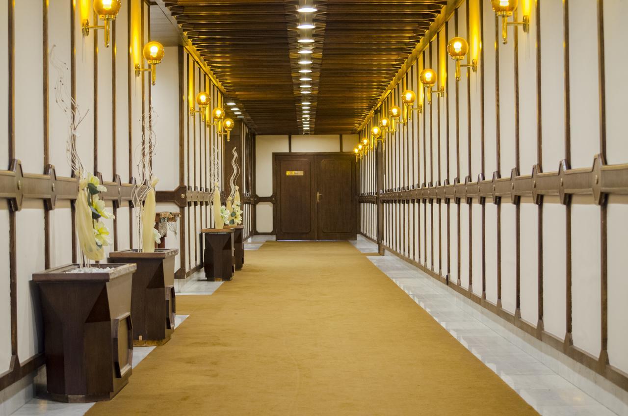 Hotel Konferencia Győr Eksteriør bilde